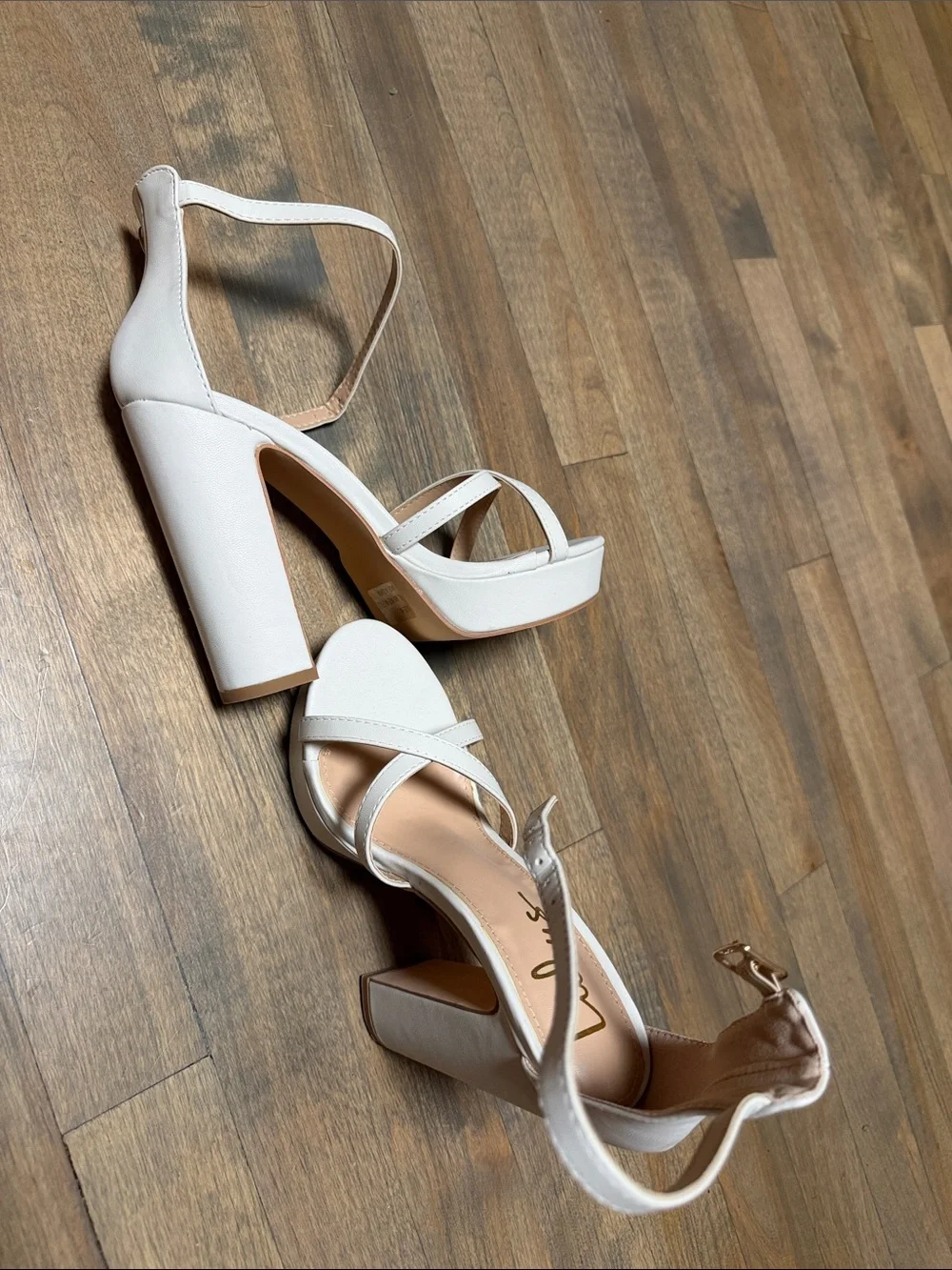 Lulus Dale Platform Heel
